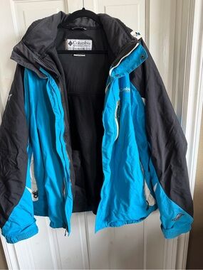 Columbia Teal Blue and Black Waterproof Jacket with Hood Three in one.